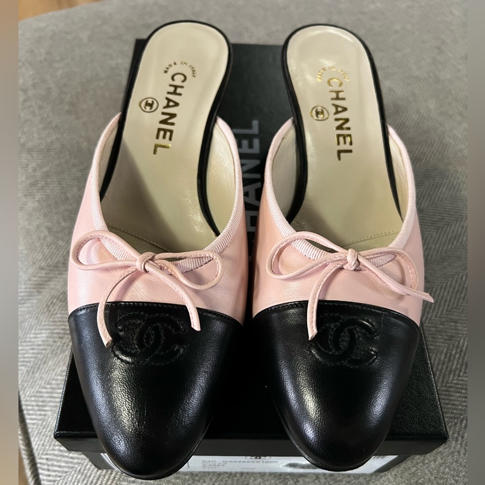 Vintage Chanel pink and black mules size 7.5